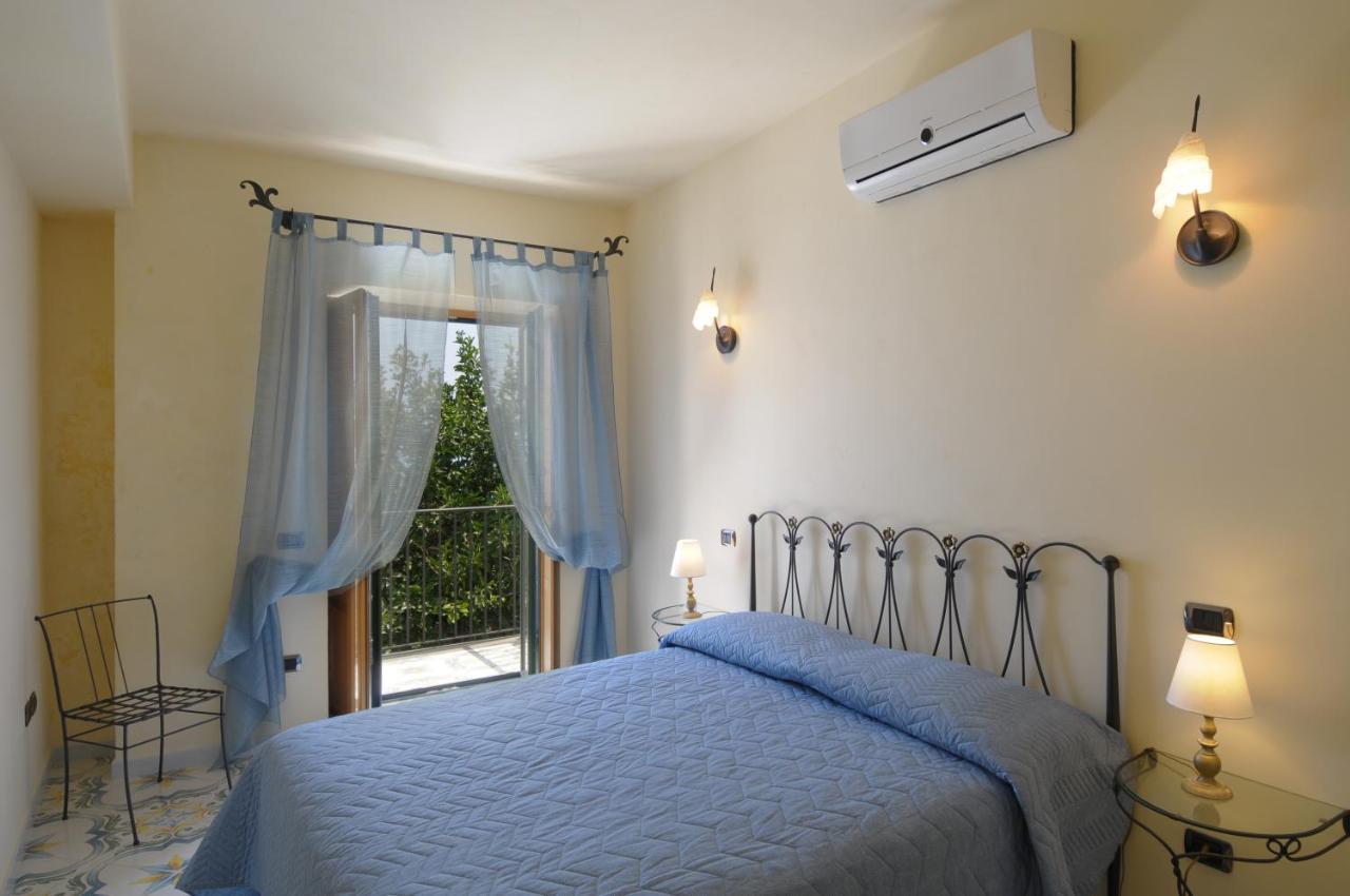 Terrazza Di Rosa - Sea View Villa Praiano Luaran gambar